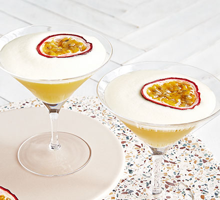 Alcohol-free passion fruit martini