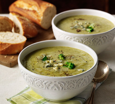 Soup maker broccoli and stilton soup