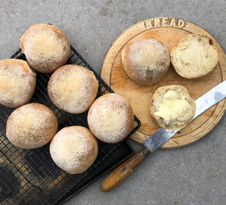 Easy bread rolls