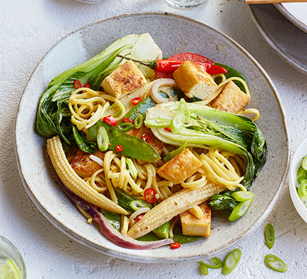 Thai green tofu noodles