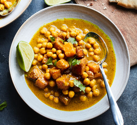 Roasted butternut, turmeric & coconut curry