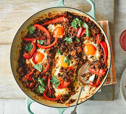 Smoky beans & baked eggs