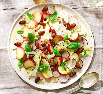 Shaved fennel & radish salad with pickled peaches