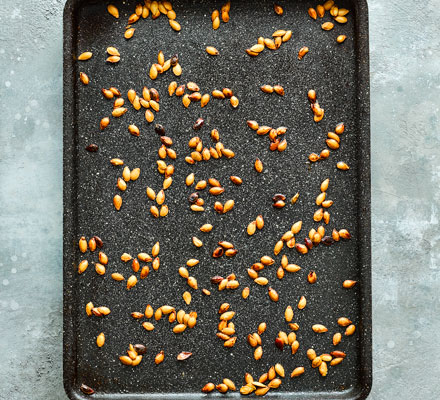 Roasted pumpkin seeds