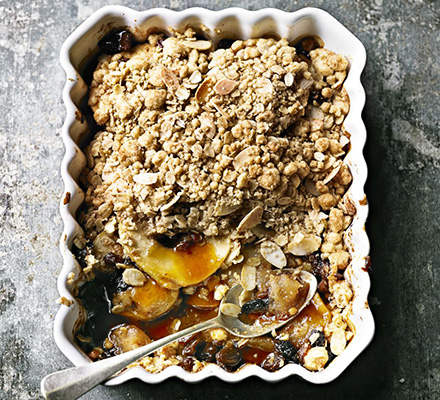 Baked apple & toffee crumble