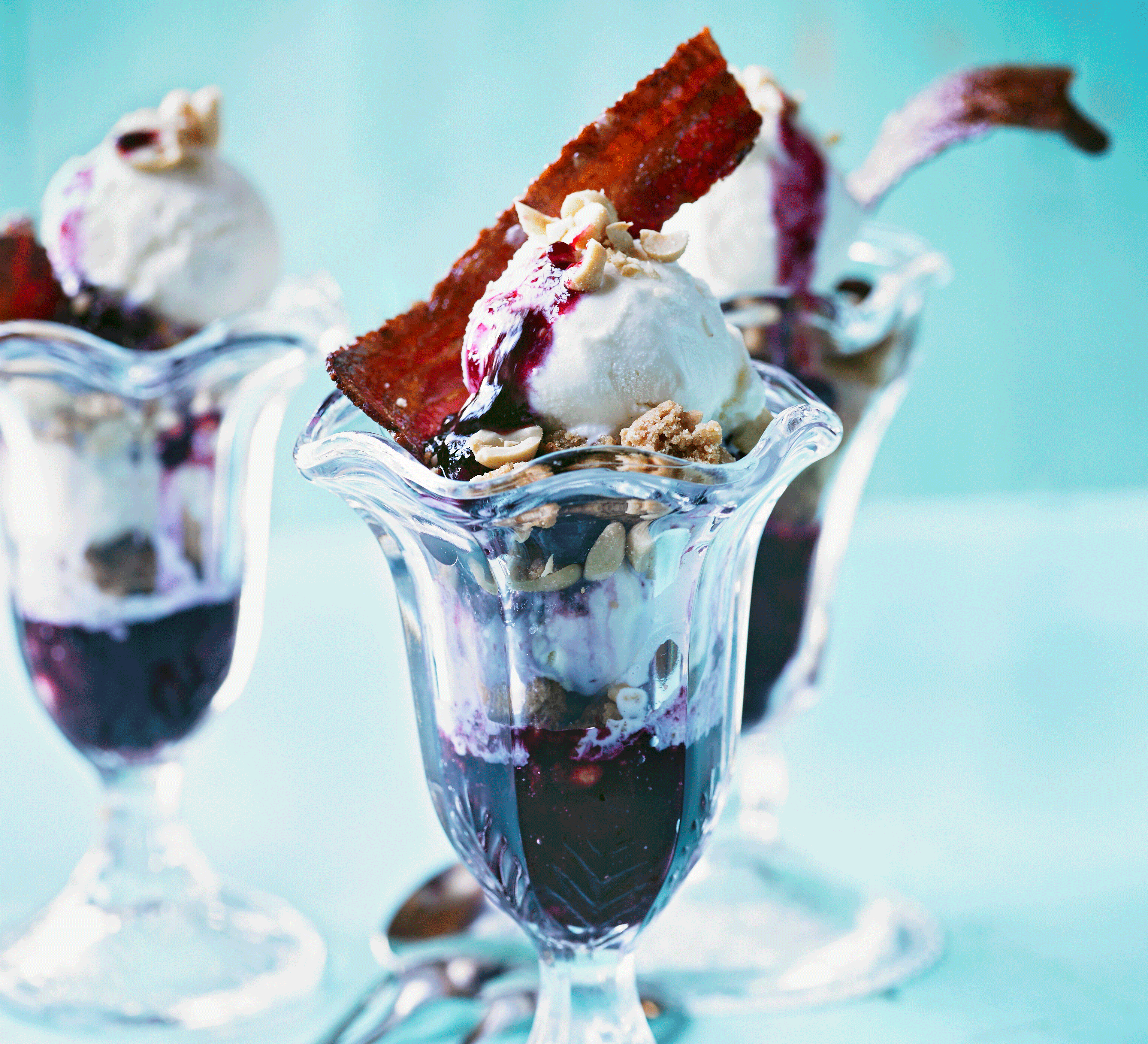 Blueberry sundae with candied bacon