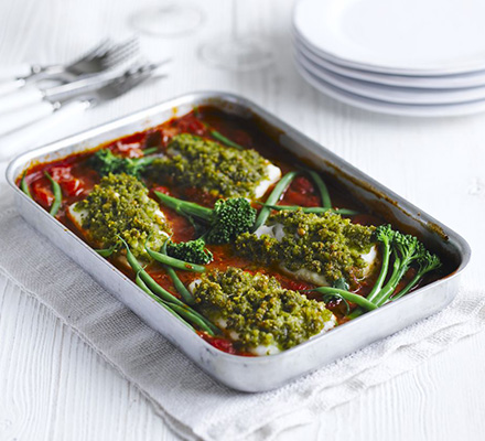 Baked fish with tomatoes, basil & crispy crumbs