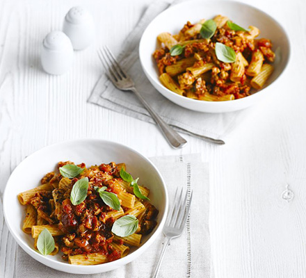 Low-fat turkey Bolognese