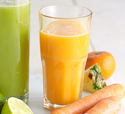 Carrot, clementine & pineapple juice