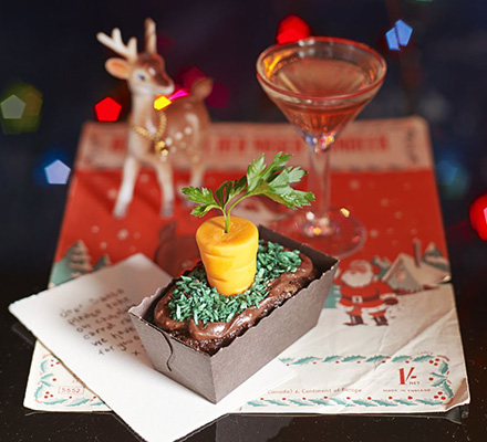 Rudolph’s carrot patch cakes