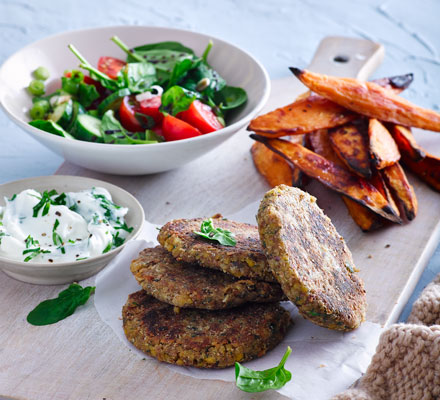 Chickpea & nut burgers with sweet potato chips