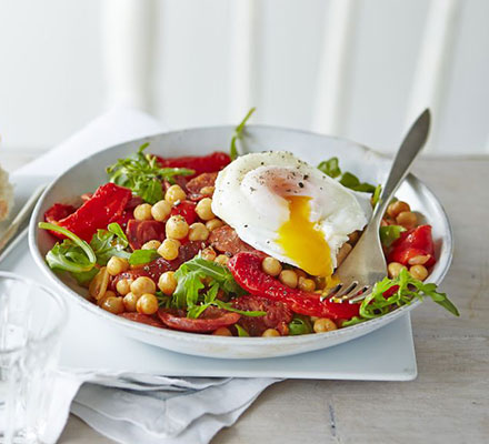 Roast pepper & chorizo salad