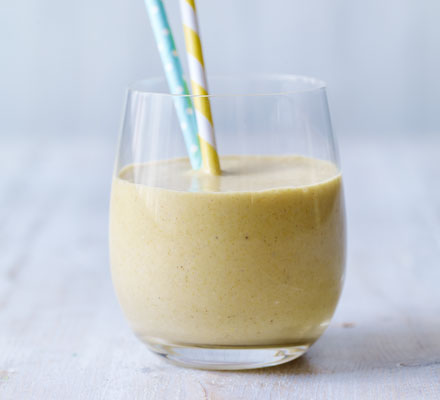 Coconut & banana smoothie