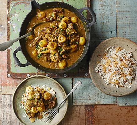 Beef, potato & banana curry with cashew rice