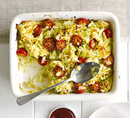 Leek & tomato eggy bread bake