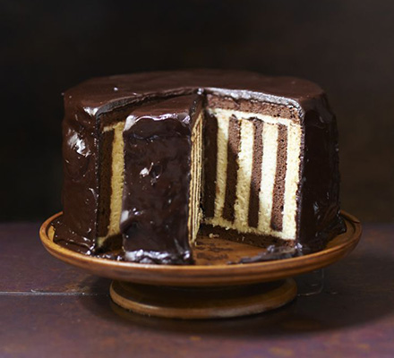 Fudgy chocolate & orange gateau