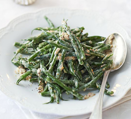 Green beans with wholegrain mustard