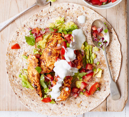 Griddled chicken fajitas with squashed avocado