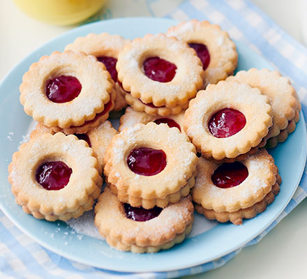 Jammy dodger flowers