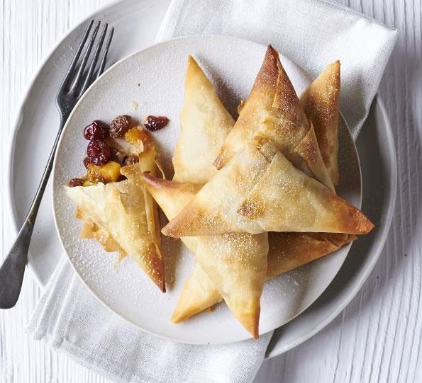 Mincemeat samosas