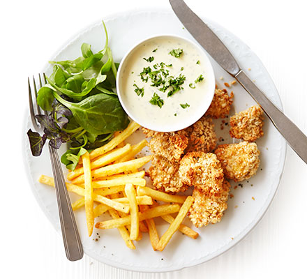 Mini schnitzels with garlic sauce