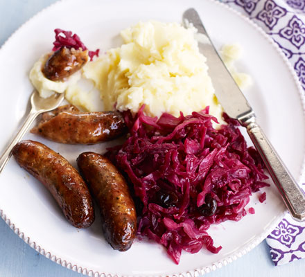 Sweet & sticky cabbage with bangers