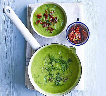 Pea & mint soup with crispy prosciutto strips