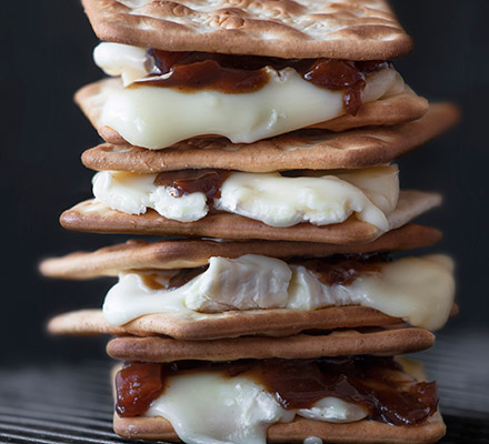 Melty ploughman’s s’mores