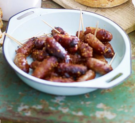 Sticky hoisin sausages