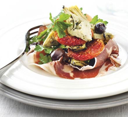 Slow-roast tomatoes with Iberico ham & artichokes