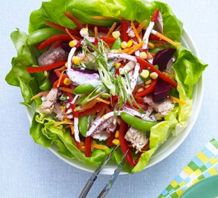 Tuna rainbow salad