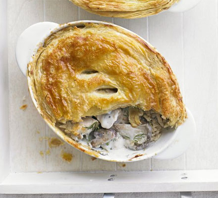 Russian chicken & mushroom pies with soured cream & dill