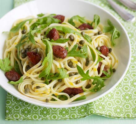 Frazzled chorizo & rocket linguine