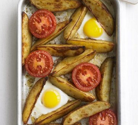 Oven-baked egg & chips