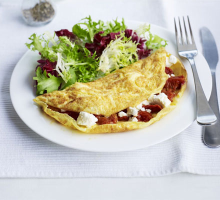 Feta & semi-dried tomato omelette