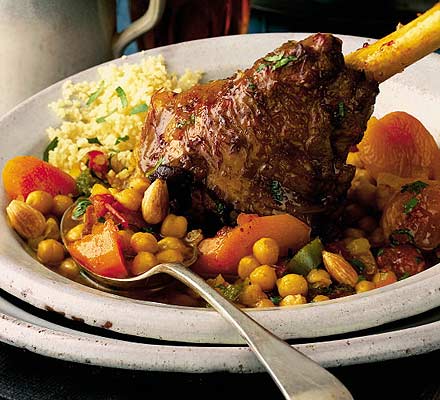 Lamb shanks with chickpeas & Moroccan spices