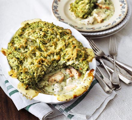 Puffed salmon & spinach fish pie