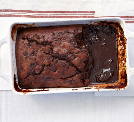 Self-saucing chocolate pudding