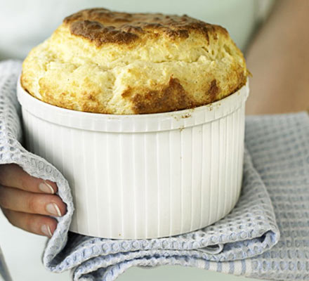 Cheese soufflé in 4 easy steps