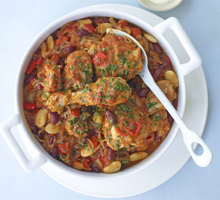 Spicy chicken & bean stew