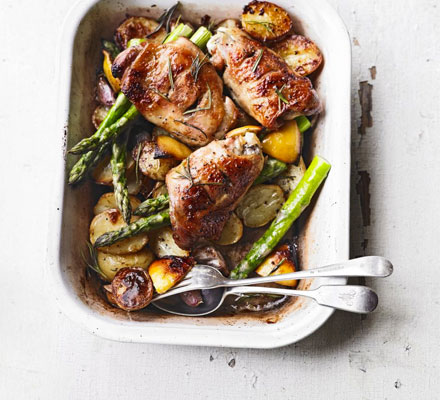 Rosemary roast chicken thighs, new potatoes, asparagus & garlic