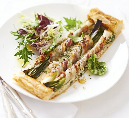 Crab, spring onion & pancetta slice