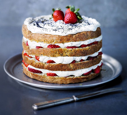 Strawberry & poppy seed cake