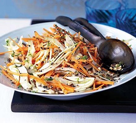 Peppery fennel & carrot salad