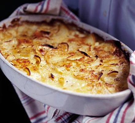 Parsnip, potato & St Gall cheese gratin