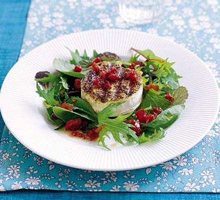 Peppery goat’s cheese with SunBlush salad
