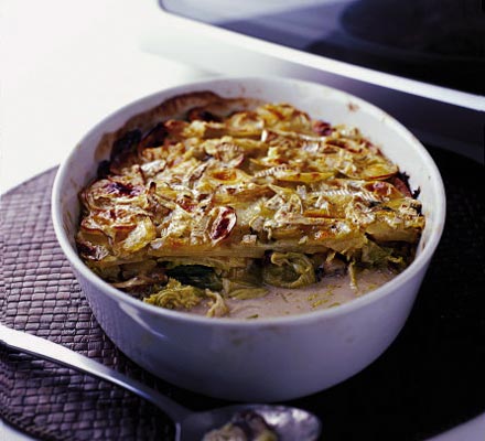 Lazy cheesy vegetable hotpot