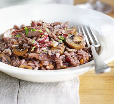 Red wine risotto with duck & garlicky mushrooms