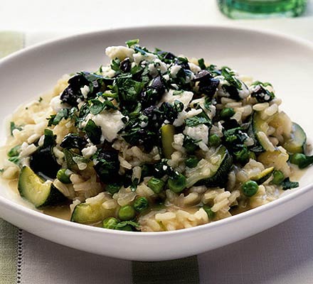 Courgette rice with feta & olives
