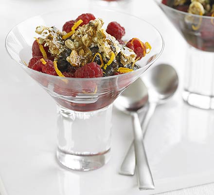 Chocolate crunch & raspberry pots